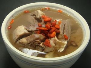 青皮魚肉豬心湯 青皮魚肉豬心湯