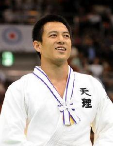 穴井籠將 穴井籠將