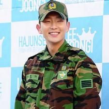 LEE JOON GI