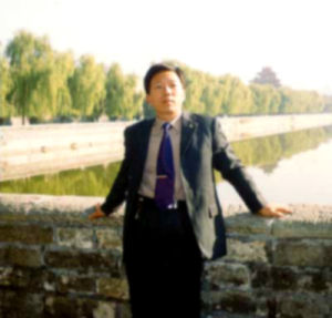 劉書君[廣東廣州花都人愛醫院外科主治醫師]