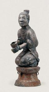 持傘銅男俑 持傘銅男俑