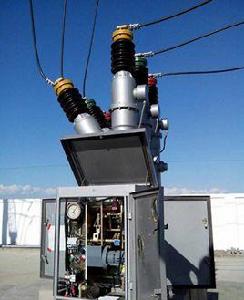 六氟化硫封閉式組合電器