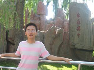 王帥勛在迎澤公園