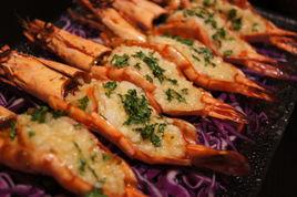 奶油蒜蓉烤大蝦 奶油蒜蓉烤大蝦