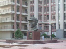 鄭州市第七中學 鄭州市第七中學