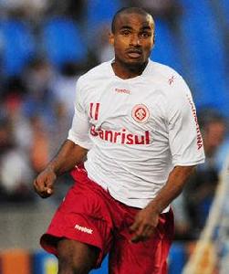 萊昂納多·赫蘇斯 萊昂納多·赫蘇斯