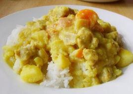 雞肉炒土豆 雞肉炒土豆