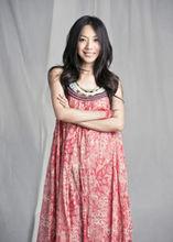 《我記得你眼裡的依戀》演唱者：萬芳