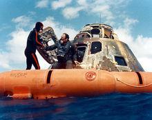 埃德加·米切爾出阿波羅14號返回艙