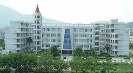 深圳市鹽港中學 深圳市鹽港中學