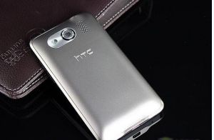 HTC 雙擎(T9199) 背面
