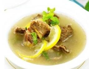 乳鴿檸檬煲排骨 乳鴿檸檬煲排骨