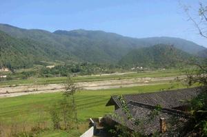 里孔必河自然村 里孔必河自然村