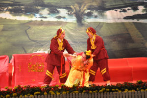 德保首屆南路壯劇匯演