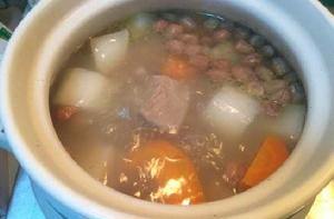 桂圓肉花生排骨湯 桂圓肉花生排骨湯