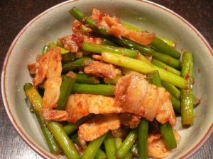 炒洋蔥鹹肉 炒洋蔥鹹肉