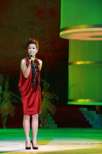 《百合花情思》