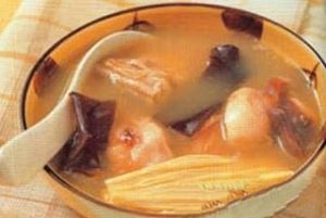 木耳腐竹兔肉湯 木耳腐竹兔肉湯