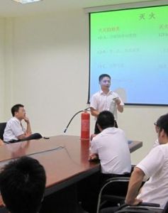 保險內勤 保險內勤