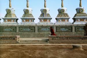 《靜靜的嘛呢石》