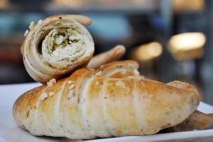 花生牛角麵包 花生牛角麵包