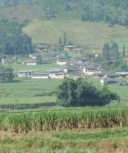 拉怕自然村 拉怕自然村