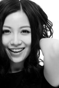 姚貝娜[中國內地女歌手]