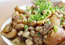 各式花生燉豬腳