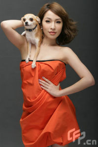 蕭亞軒和愛犬Gemini　