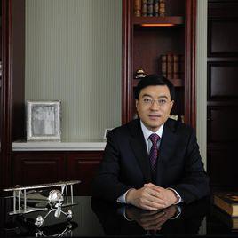 潘剛[內蒙古伊利實業集團公司黨委書記、董事長]