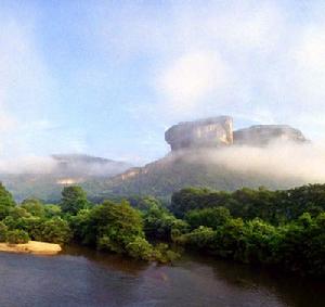 (圖)水簾洞石窟