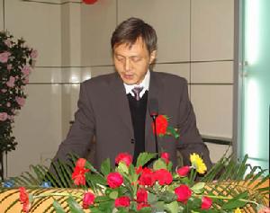 （圖）領導講話