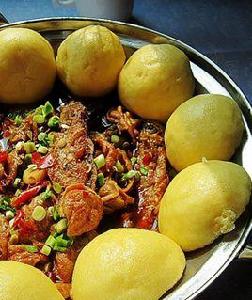 鄉村魚鍋貼玉米餅 鄉村魚鍋貼玉米餅