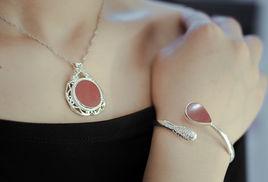 古瓷首飾 古瓷首飾