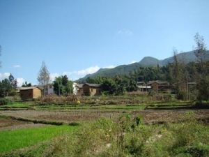 東來自然村 東來自然村