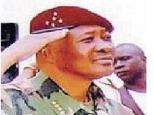 阿馬杜&middot;圖馬尼&middot;杜爾將軍