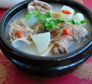 蘿蔔扣羊腩 蘿蔔扣羊腩