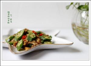 秋葵炒滷牛肚 秋葵炒滷牛肚