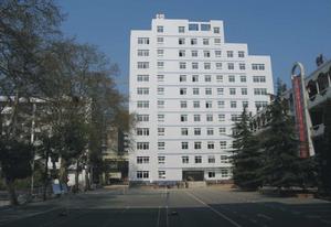 武漢市石牌嶺高級職業中學 武漢市石牌嶺高級職業中學