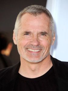 詹姆斯·C·伯恩斯 詹姆斯·C·伯恩斯