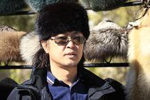 畫家陳鵬參加活動時照片