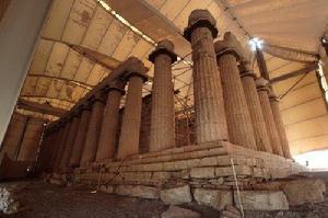 巴賽的阿波羅&middot;伊壁鳩魯神廟