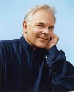 科瓦塞維奇[美藉南斯拉夫裔鋼琴家]