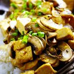 口蘑豆腐飯 口蘑豆腐飯