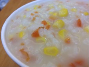 玉米胡蘿蔔粥 玉米胡蘿蔔粥
