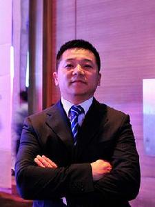 董德福[雲狐時代集團董事長]