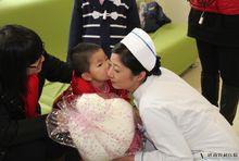 濟南骨科醫院為堅強妞過生日