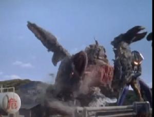 他的戰鬥力不高，先前被阿古茹占優勢