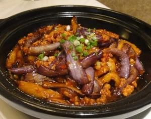 鹹魚茄子煲 鹹魚茄子煲
