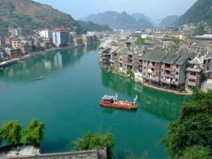 鎮遠古城水上游 鎮遠古城水上游